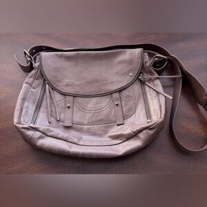 las pepas cow leather shoulder bag taupe brown